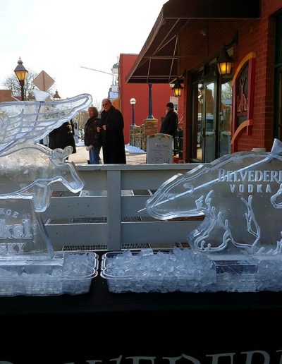 Ice Luge 035 Flying Pig And Polar Bears