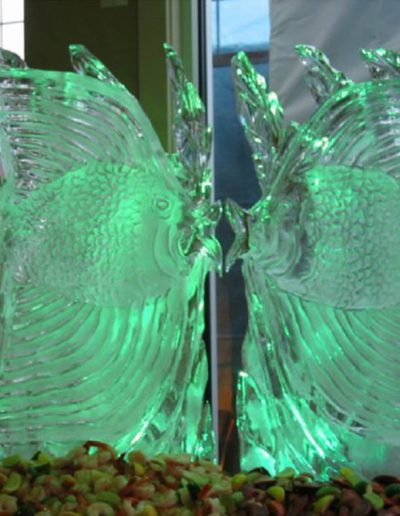 Ice Sculptures For Events 035 Kissing Angel Fish