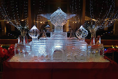 https://www.hoticeinc.com/wp-content/uploads/2019/09/Ice-Sculptures.jpg